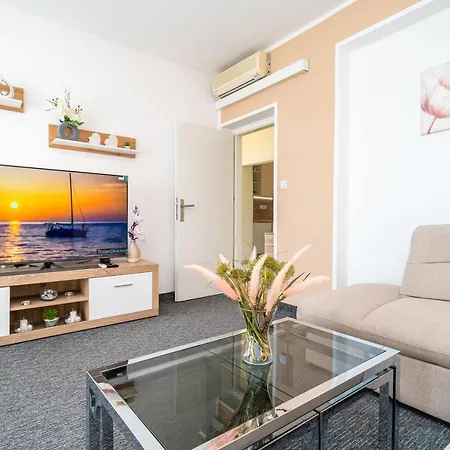 Apartments Blazevic Mlini Exterior photo