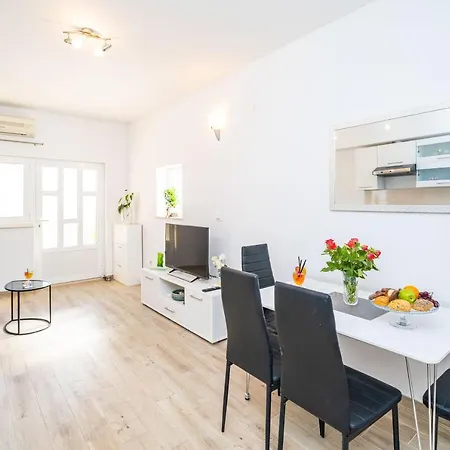 Apartments Blazevic Mlini Exterior photo